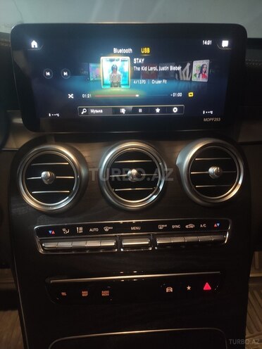 Mercedes GLC 200 4MATIC 2020, 27,300 km - 2.0 l - Bakı