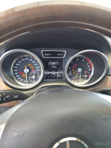 Mercedes GL 500 4MATIC 2013, 125,000 km - 4.7 l - Bakı