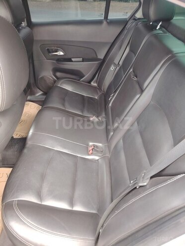 Chevrolet Cruze 2012, 218,919 km - 1.4 l - Quba