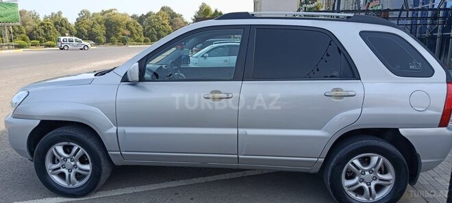 Kia Sportage 2008, 285,000 km - 2.0 l - Lənkəran