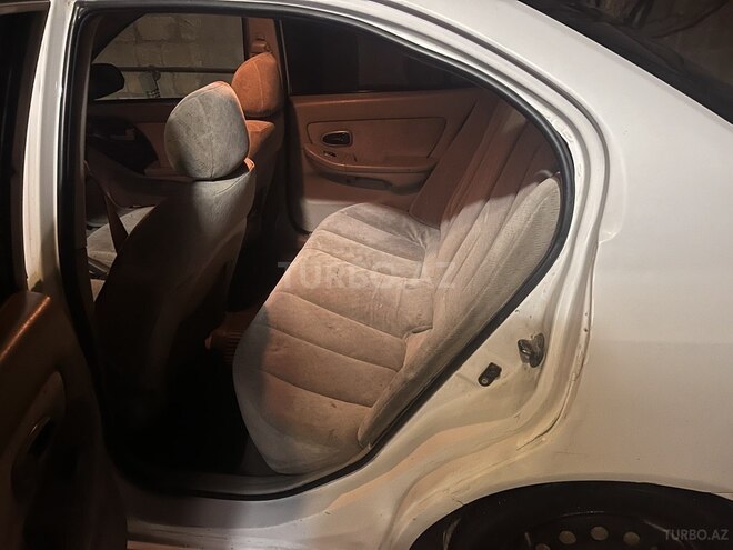 Hyundai Elantra 2003, 289,682 km - 2.0 l - Bakı
