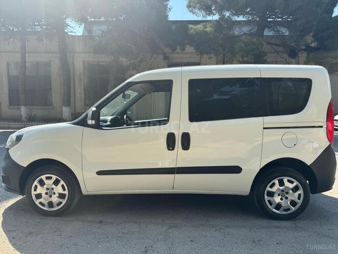 Fiat Doblo 2018, 294,507 km - 1.4 l - Bakı