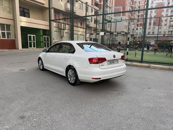 Volkswagen Jetta 2015, 228,527 km - 1.8 l - Bakı