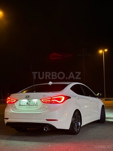 Hyundai Elantra 2015, 305,775 km - 1.8 l - Bakı