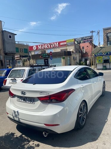 Hyundai Elantra 2015, 305,775 km - 1.8 l - Bakı
