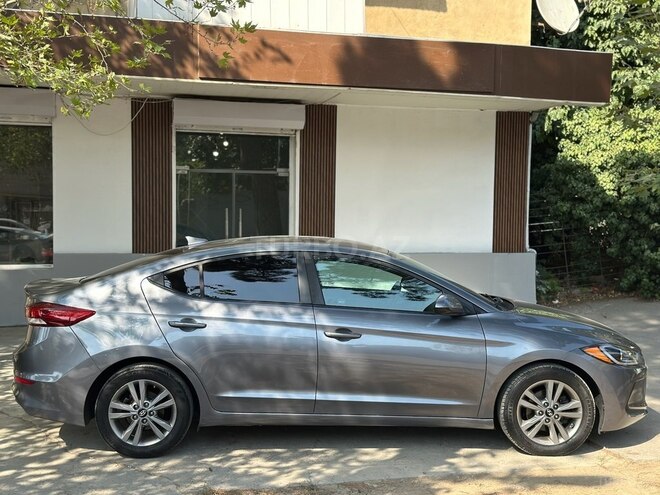 Hyundai Elantra 2017, 102,490 km - 2.0 l - Bakı