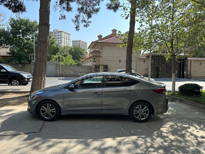 Hyundai Elantra 2017, 102,490 km - 2.0 l - Bakı