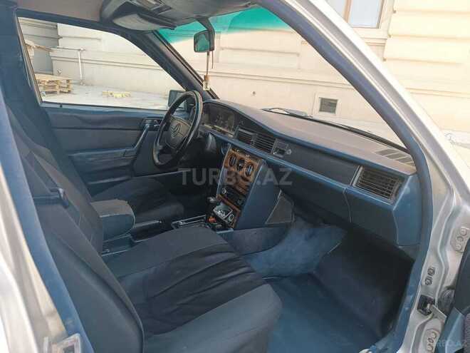 Mercedes 190 1993, 305,358 km - 2.0 л - Bakı