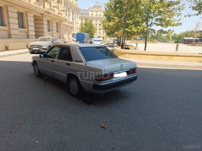 Mercedes 190 1993, 305,358 km - 2.0 л - Bakı