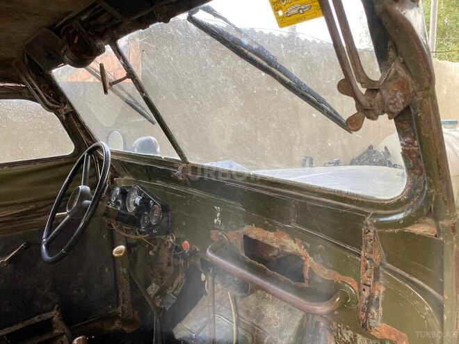 GAZ 69 1966, 100,000 km - 2.1 л - Samux