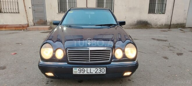 Mercedes E 240 1998, 398,200 km - 2.4 l - Bakı