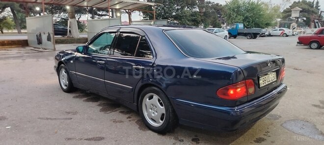 Mercedes E 240 1998, 398,200 km - 2.4 l - Bakı