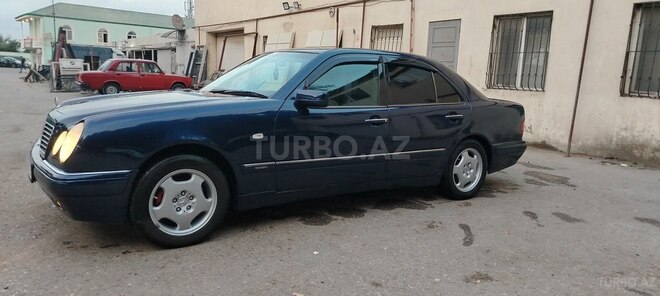 Mercedes E 240 1998, 398,200 km - 2.4 l - Bakı