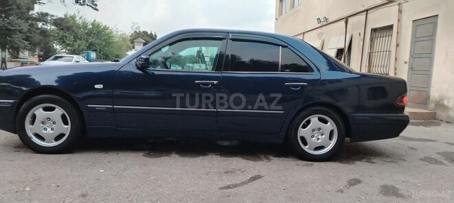Mercedes E 240 1998, 398,200 km - 2.4 l - Bakı