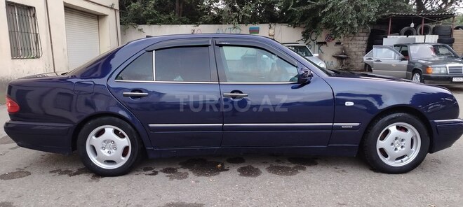 Mercedes E 240 1998, 398,200 km - 2.4 l - Bakı