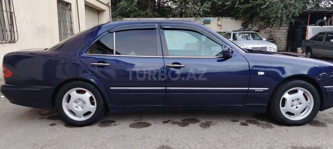 Mercedes E 240 1998, 398,200 km - 2.4 l - Bakı