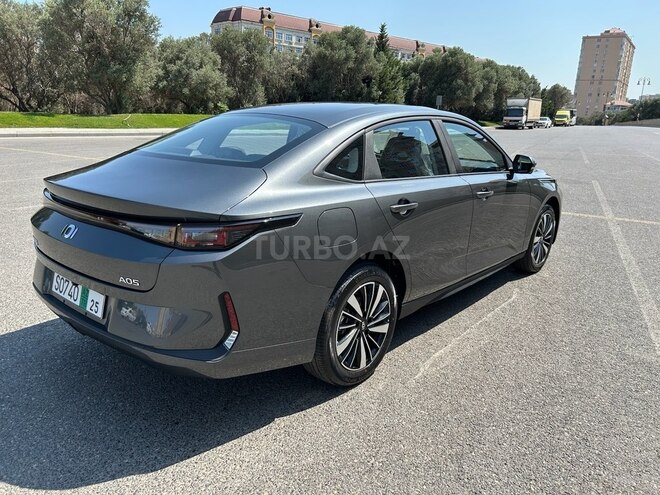 Changan Qiyuan A05 2025, 0 km - 1.5 л - Bakı