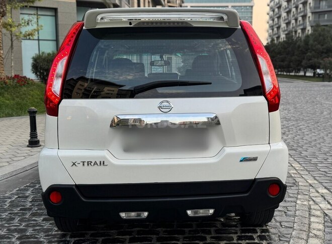 Nissan X-Trail 2014, 135,000 km - 2.5 l - Bakı