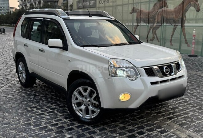 Nissan X-Trail 2014, 135,000 km - 2.5 l - Bakı