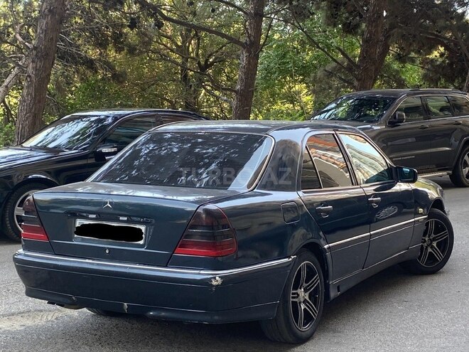 Mercedes C 220 1999, 287,421 km - 2.2 l - Bakı
