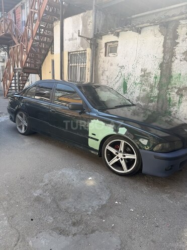 BMW 528 1999, 250,000 km - 2.8 l - Bakı
