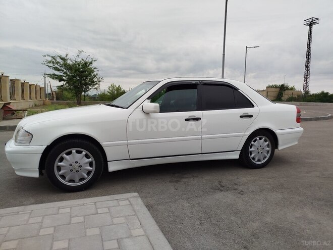 Mercedes C 220 1996, 366,745 km - 2.2 l - Gəncə