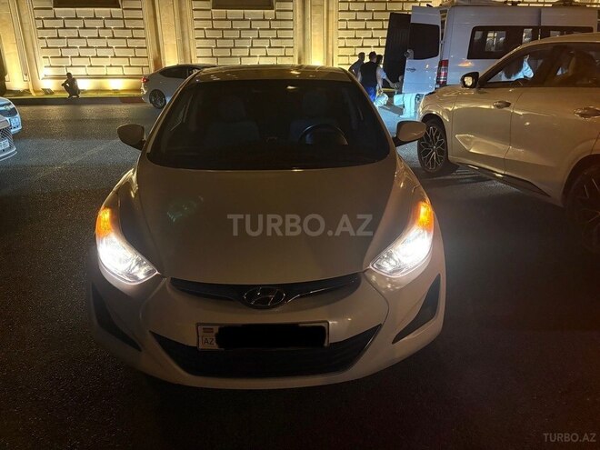 Hyundai Elantra 2015, 141,000 km - 1.8 л - Bakı