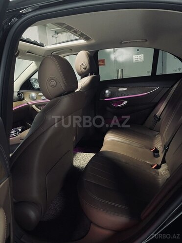 Mercedes E 220 d 2019, 109,000 km - 2.0 l - Bakı
