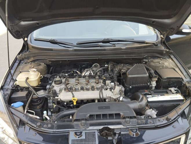 Kia  2010, 350,000 km - 1.6 l - Bakı