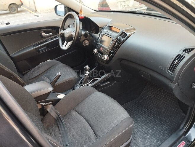 Kia  2010, 350,000 km - 1.6 l - Bakı
