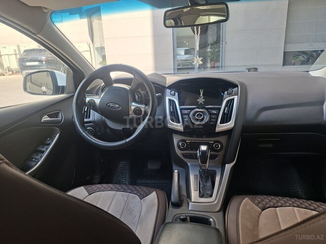 Ford Focus 2013, 200,000 km - 1.6 л - Bakı