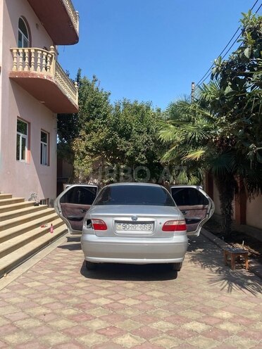 Fiat Albea 2010, 327,000 km - 1.4 л - Bakı