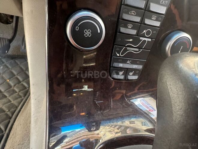 Volvo  2011, 163,400 km - 2.4 l - Bakı