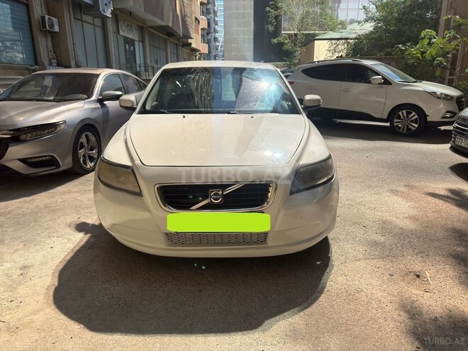 Volvo  2011, 163,400 km - 2.4 l - Bakı