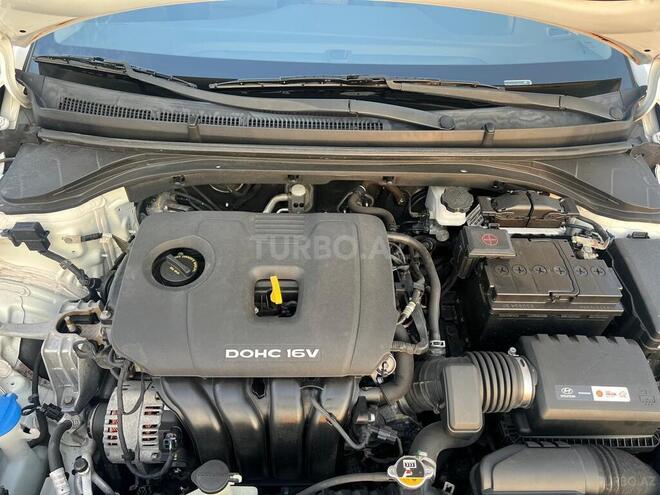 Hyundai Elantra 2017, 73,700 km - 2.0 л - Bakı