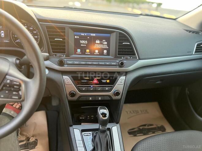 Hyundai Elantra 2017, 73,700 km - 2.0 л - Bakı