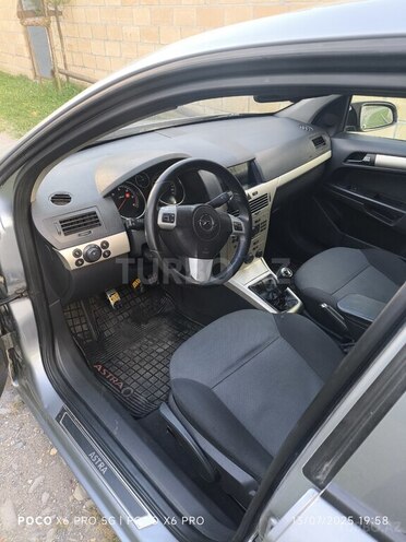 Opel Astra 2007, 420,000 km - 1.7 l - Balakən