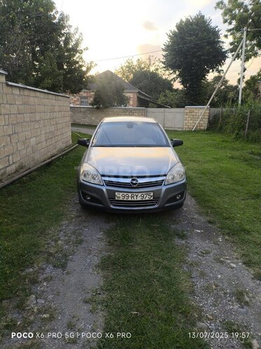 Opel Astra 2007, 420,000 km - 1.7 l - Balakən