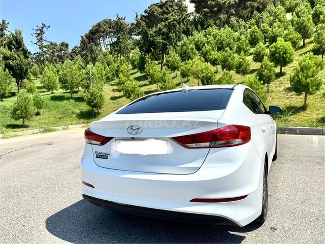 Hyundai Elantra 2017, 181,856 km - 2.0 l - Bakı