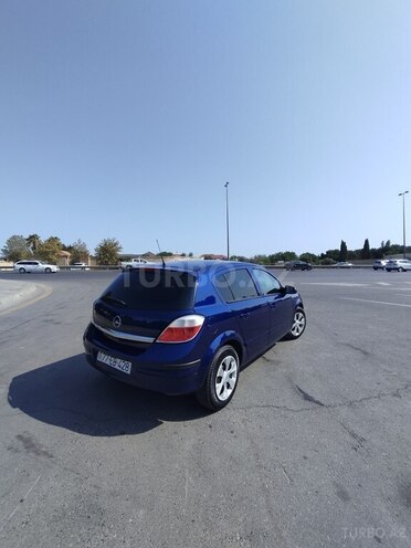 Opel Astra 2005, 245,000 km - 1.4 l - Bakı