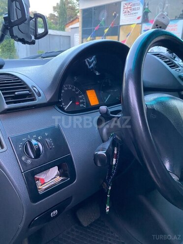 Mercedes Vito 2010, 382,000 km - 2.2 l - Bakı