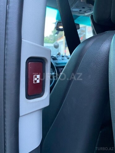 Mercedes Vito 2010, 382,000 km - 2.2 l - Bakı