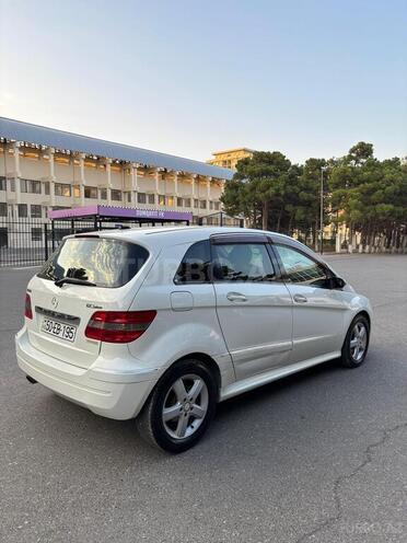 Mercedes B 170 2008, 142,468 km - 1.7 l - Bakı