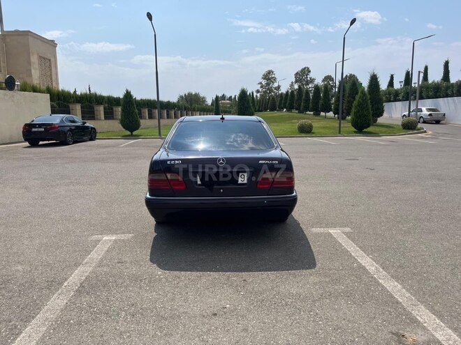 Mercedes E 230 1997, 470,000 km - 2.3 l - Bakı