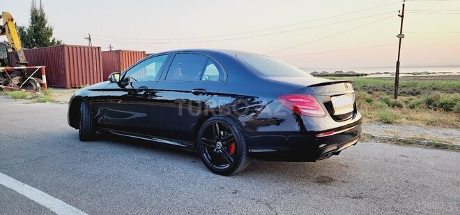 Mercedes E 200 4MATIC 2017, 210,000 km - 2.0 l - Bakı