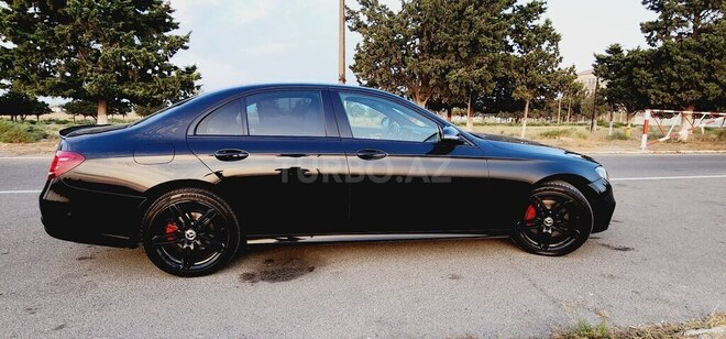 Mercedes E 200 4MATIC 2017, 210,000 km - 2.0 l - Bakı