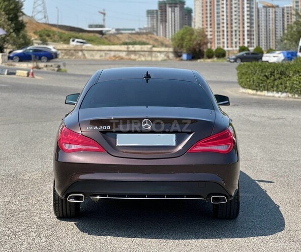 Mercedes  2015, 160,143 km - 1.6 l - Bakı
