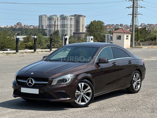 Mercedes  2015, 160,143 km - 1.6 l - Bakı