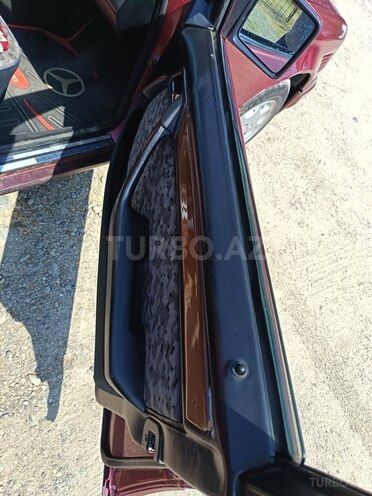 Mercedes E 250 1993, 691,324 km - 2.5 л - Astara