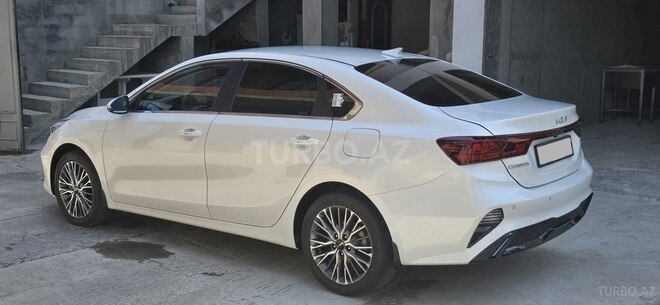 Kia Cerato 2023, 25,000 km - 2.0 л - Bakı